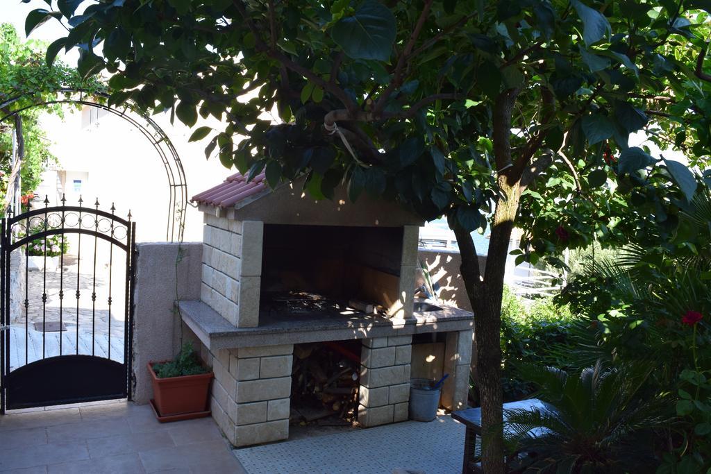 Apartments Babaja Trogir Exterior photo