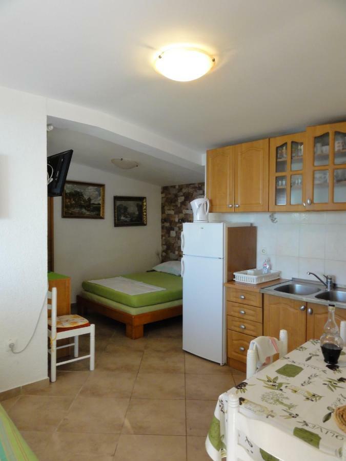 Apartments Babaja Trogir Exterior photo